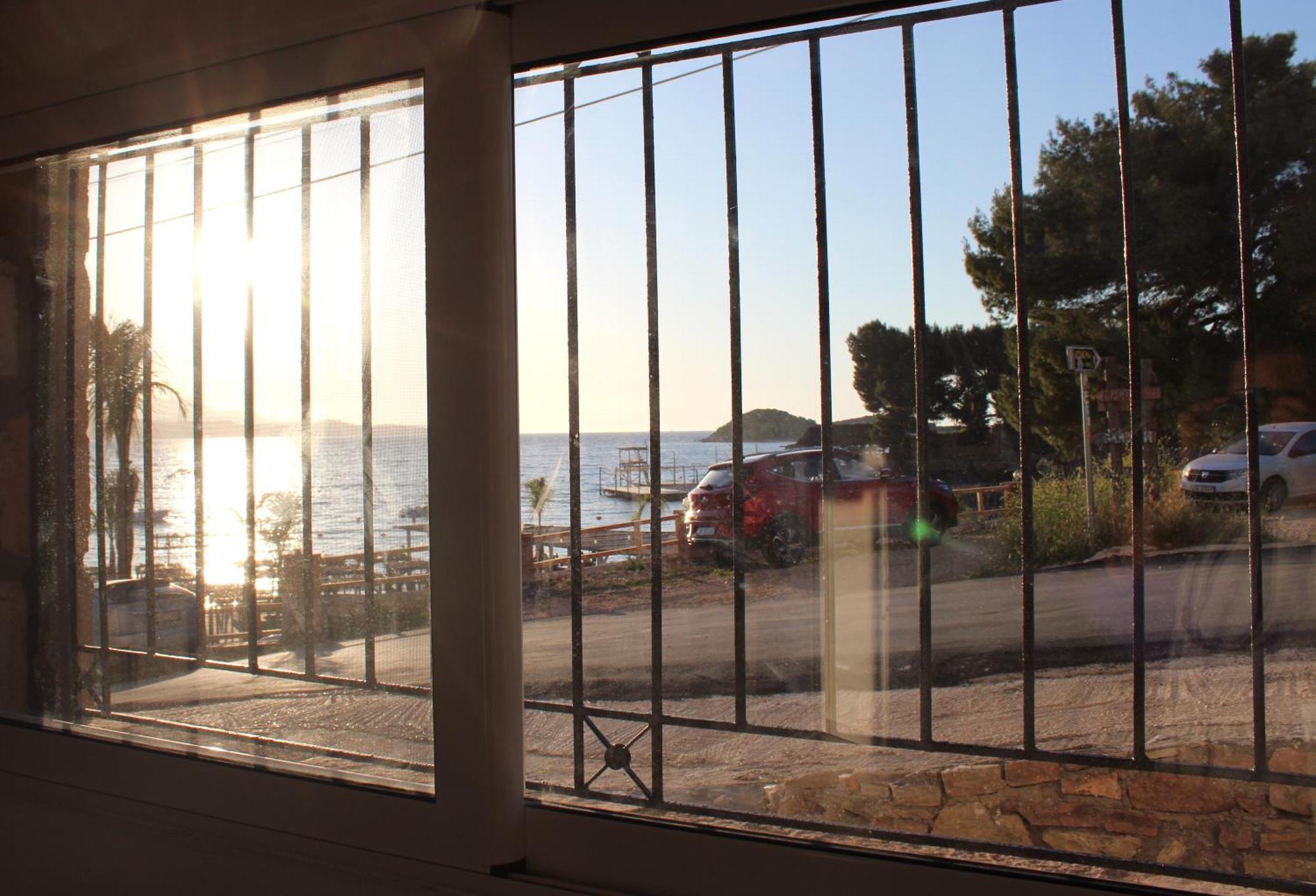 Aparthotel Melina'S Seaside Retreat Ksamil Exterior foto